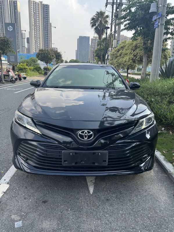 Camry photo 2
