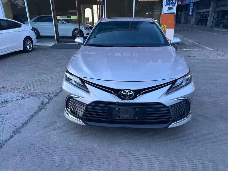 Camry photo 2