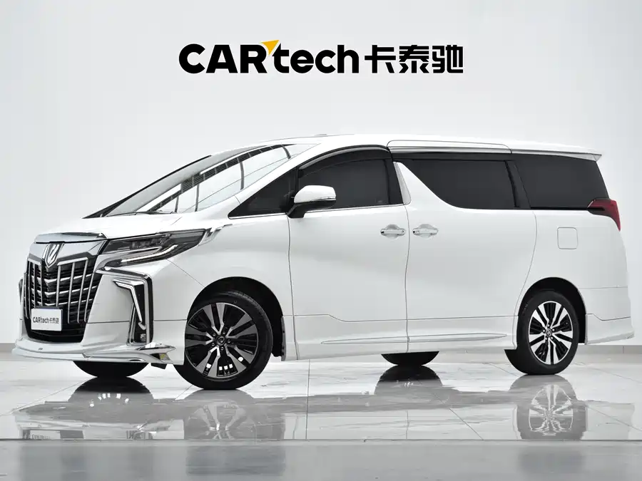 Toyota Alphard photo 2