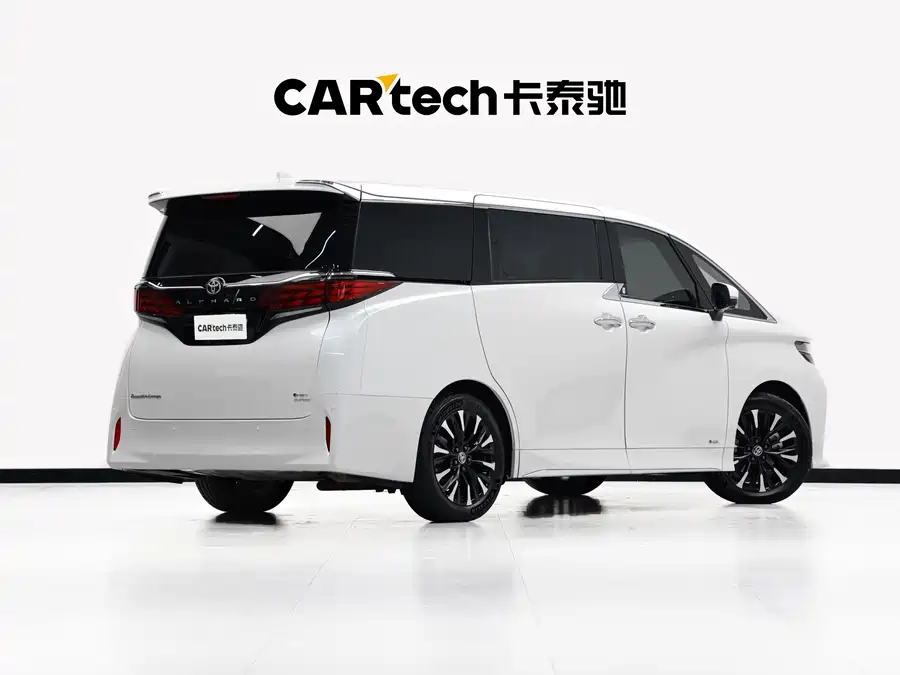 Toyota Alphard photo 26