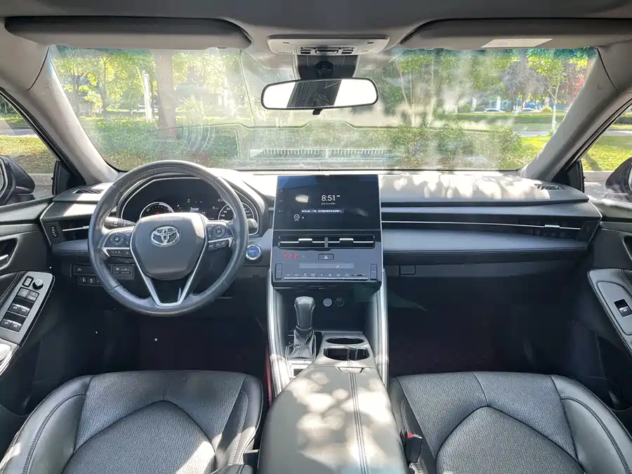 Toyota Avalon photo 7