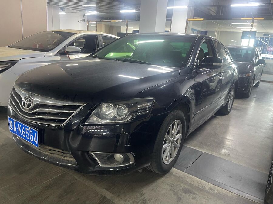 Toyota 2013 Camry Classic 2.0 200GVP Luxury Edition
