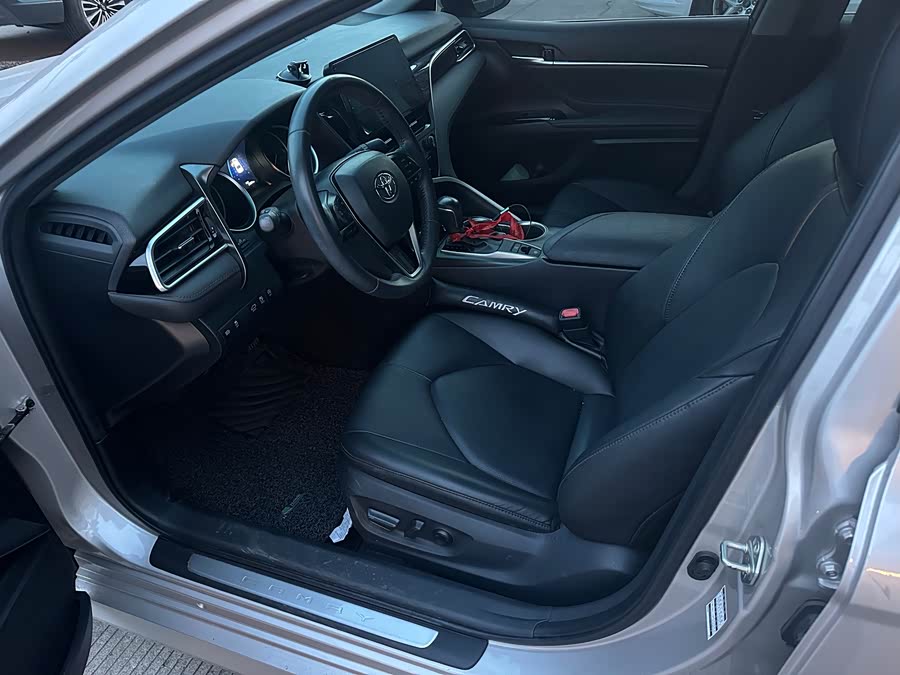 Toyota Camry photo 6