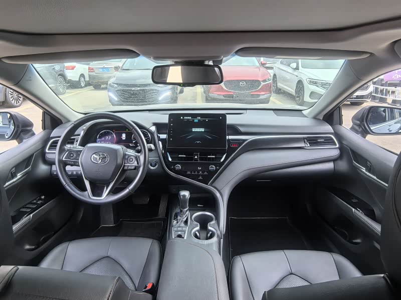 Toyota Camry foto 7