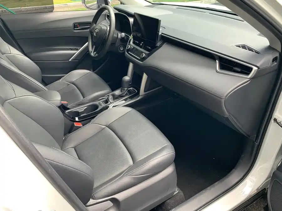 Toyota Frontlander photo 20
