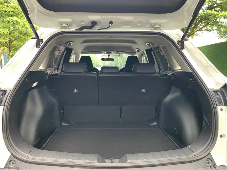 Toyota Frontlander photo 22