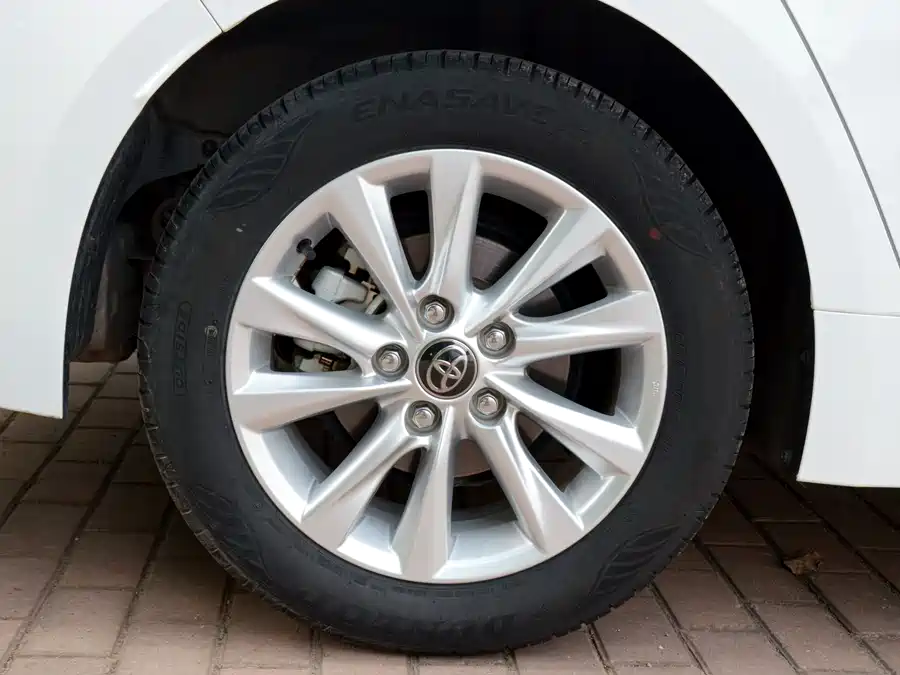 Toyota Corolla photo 12