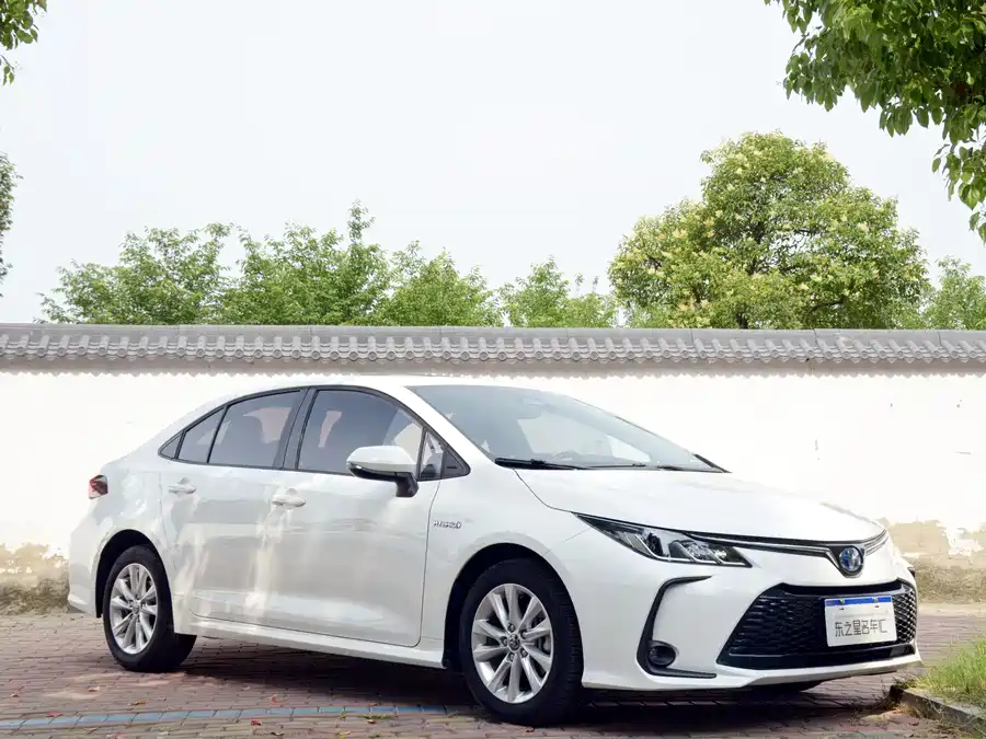 Toyota Corolla photo 3
