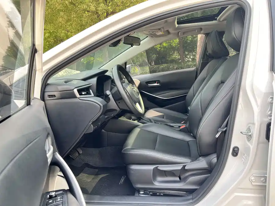 Toyota Corolla photo 5
