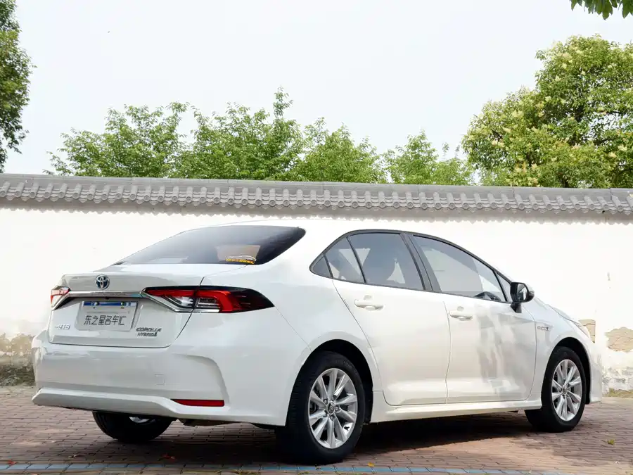 Toyota Corolla photo 7