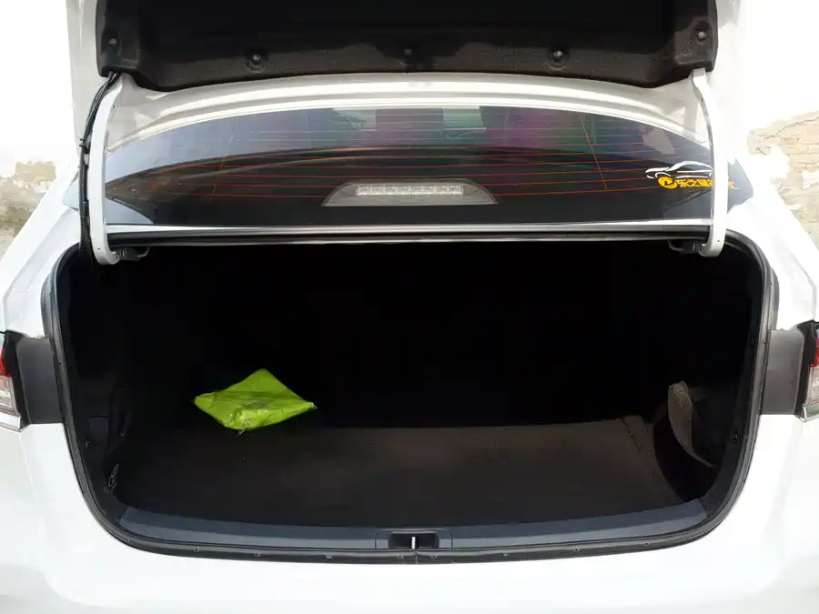 Toyota Corolla photo 10