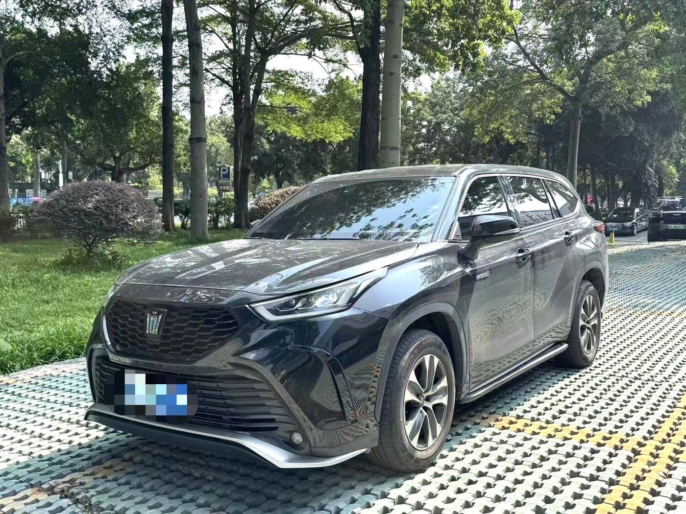 Toyota Crown Lufang 2023 Crown Landfang 2.5 CVT 2WD Entry 5-Seater