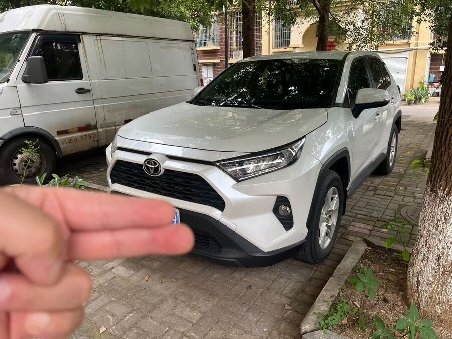 Toyota 2022 RAV4 2.0 CVT 2WD Style Edition