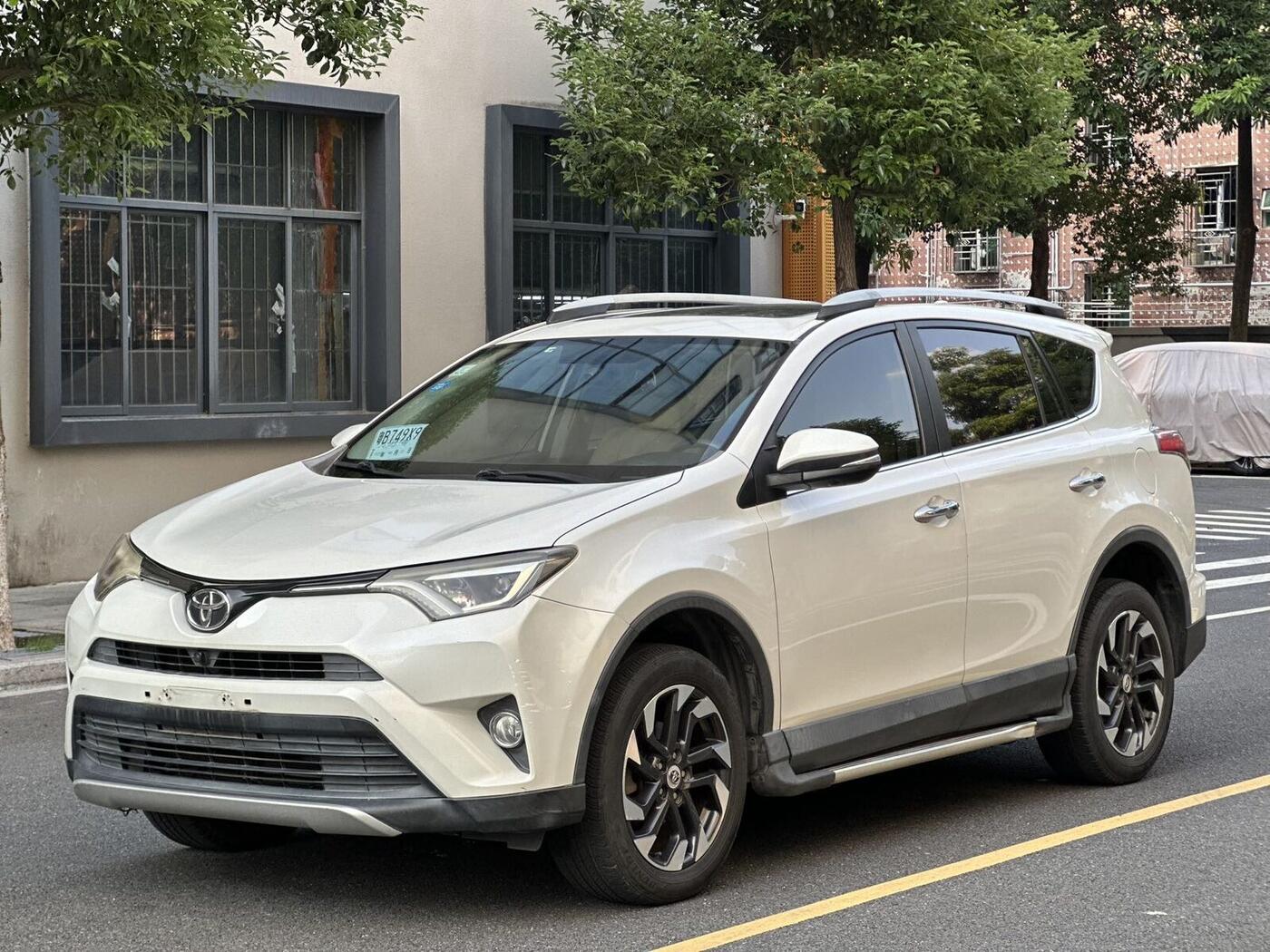 Toyota 2016 RAV4 2.5 4WD Elite
