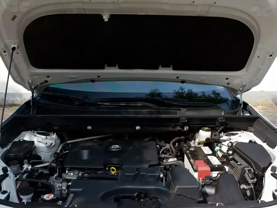 عکس Toyota RAV4 شماره 5