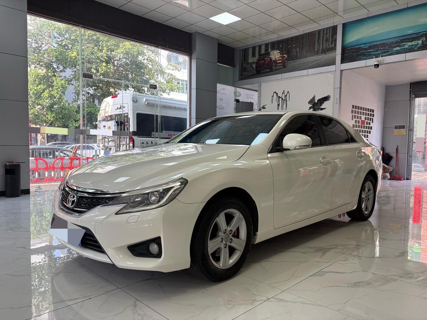 Toyota 2013 Reiz 2.5V Jingrui Edition