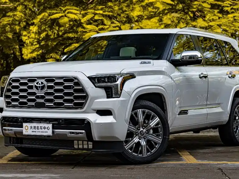 Toyota Sequoia