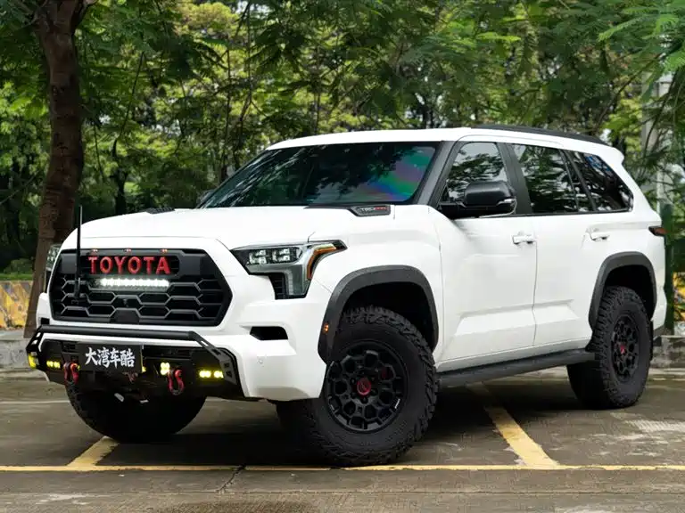 Toyota Sequoia