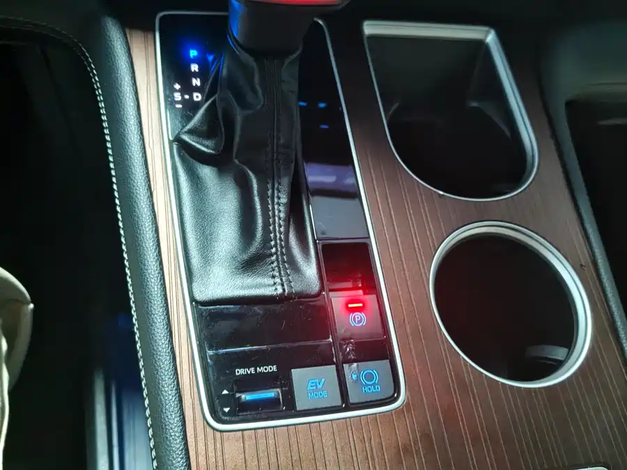 Toyota Sienna photo 13