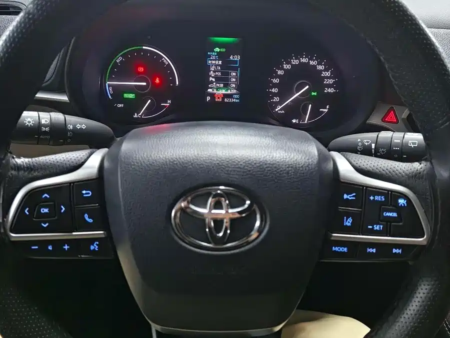 Toyota Sienna photo 4