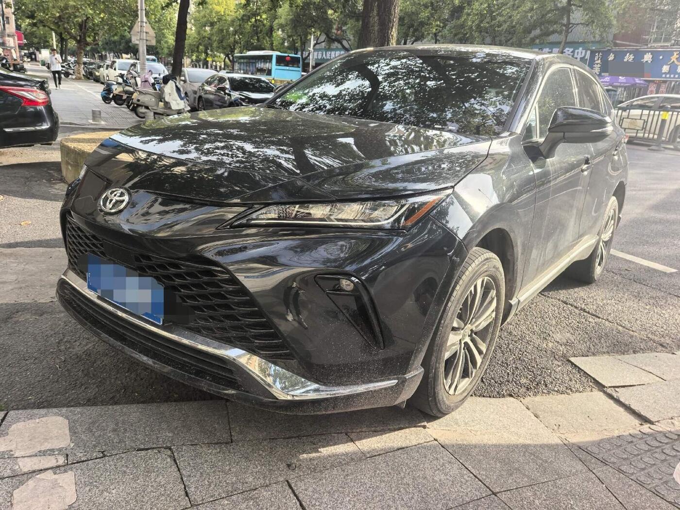 Toyota 2023 Venza 2.0 CVT 2WD Luxury
